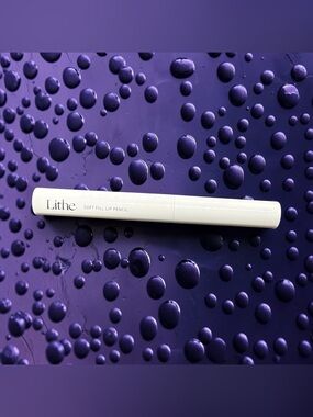 ♥️LITHE♥️Soft Fill Lip Pencil in Dusk/NIP